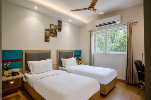 DLF Phase 3 Hotel | FlxHo Cyber One - Hotel And Banquet- DLF Cyber City