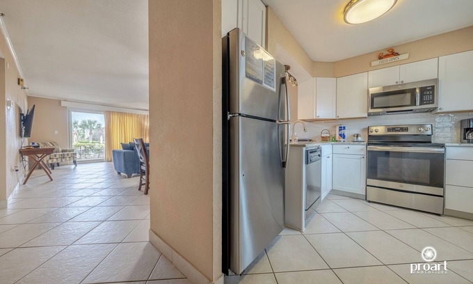 Holiday Isle Condo | Footprints in the Sand Direct Private Beach, Ground Floor, Pool Front Paradise!