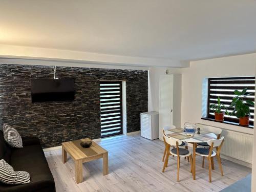 Cioplea Apartment | Forest Apart