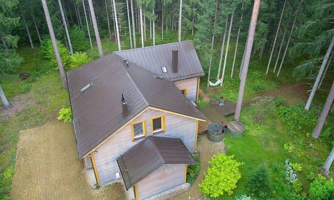 Baldone House | Forest Getaway 30km from Riga