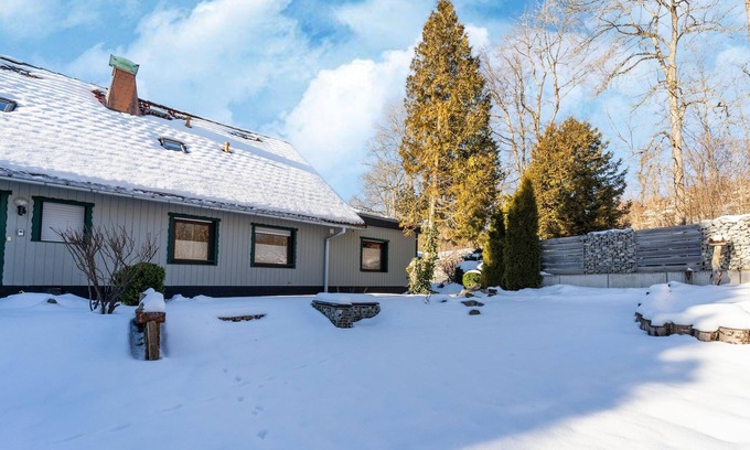 Mandelholz House | Forest Villa with Sauna