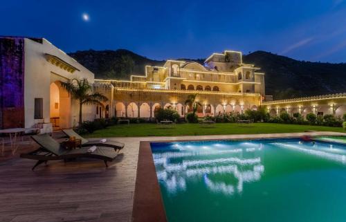 Bhandarej Resort | Fort Khawa Palace and Resort