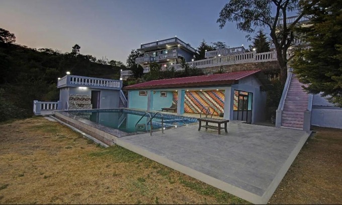 Shoghi Hotel | Found My Bliss Resort