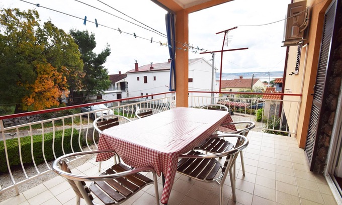 Starigrad Apartment | Four-bedroom apartment with terrace and sea view Starigrad, Paklenica (A-6594-a)