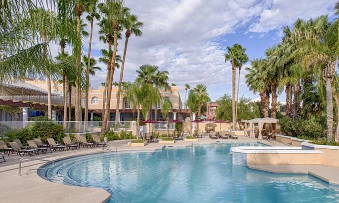 Downtown Resort | Four Convenient Family Units, Pool and Gym