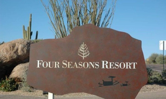 North Scottsdale Resort | Four Seasons Scottsdale Two Bedroom October 27th - November 3rd 2024