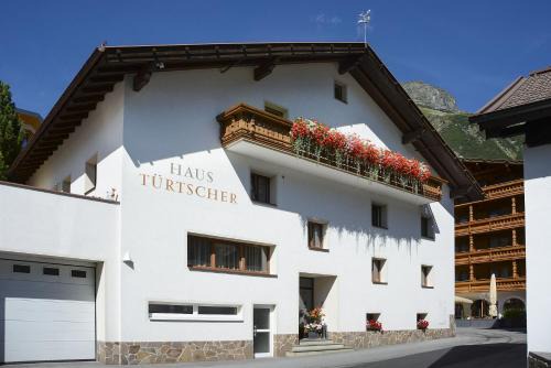 Galtur House | Frühstückspension Türtscher