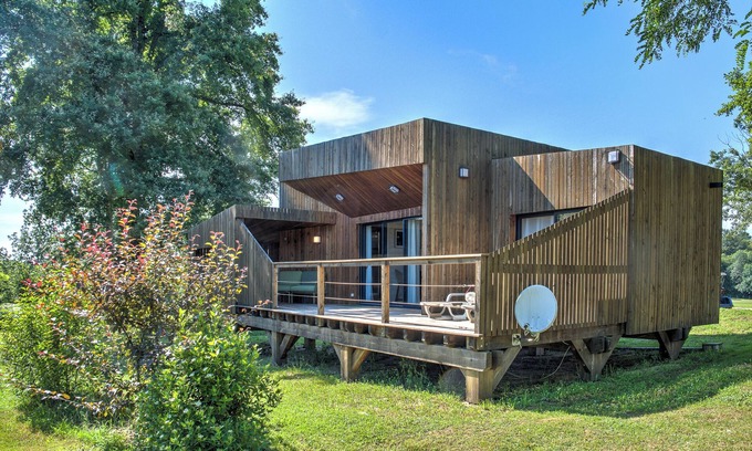 Saint-Felix-de-Reillac-et-Mortemart Cottage | Lodge Dune – Private Terrace, Jacuzzi, Wi-Fi & Air Conditioning