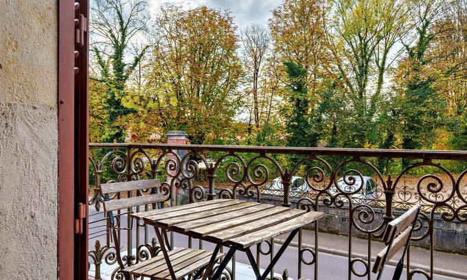 Scey - Val de Saone Apartment | Le Sceycolais - En bord de Saône
