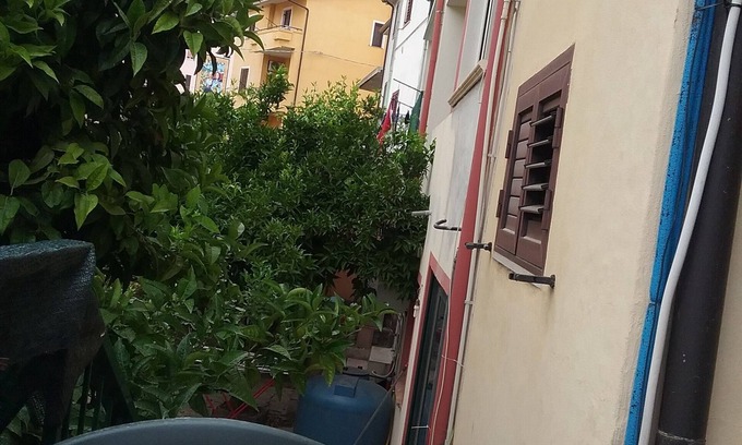 Loceri Bed & Breakfast | From 0 to 100 Intended as an age group and services.