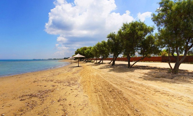 Andravida-Kyllini House | Front line on a beach villa