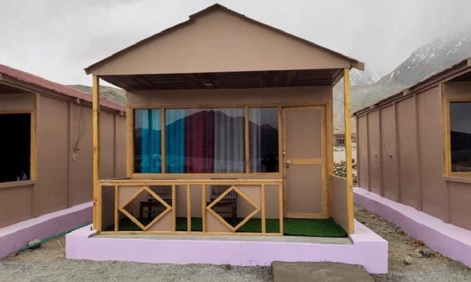 Man Cottage | Frozen Pangong Lake Resort