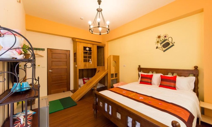 Jiaoxi House | Fruit B&B