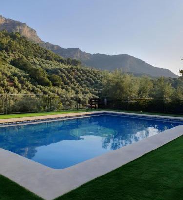 Iznatoraf House | Fuente Los Avellanos