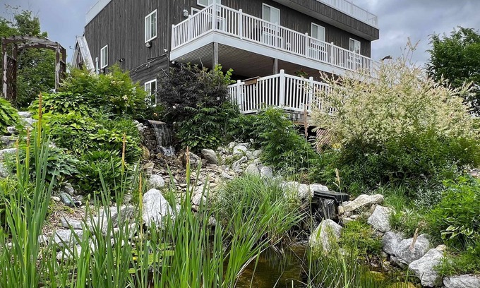 Lac Sainte-Marie Resort | Full resort booking for up to 24 people
