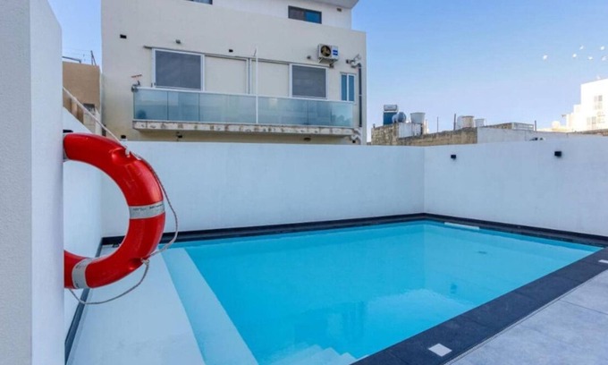 Swieqi Apartment | Fully equipped 1BR Apt with pool access in Swieqi