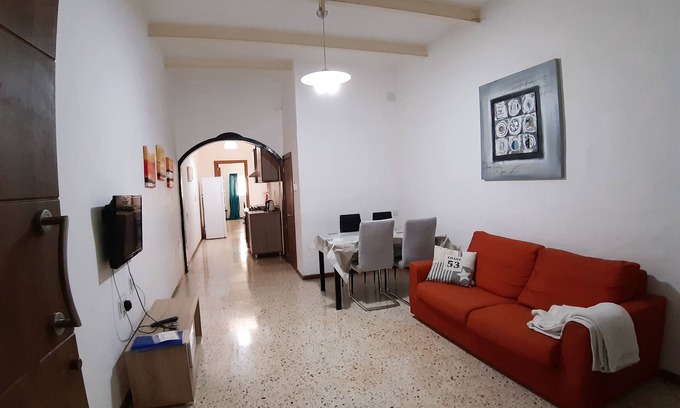 St. Julian's Apartment | Fully Equipped apartment in the heart of St Julian's