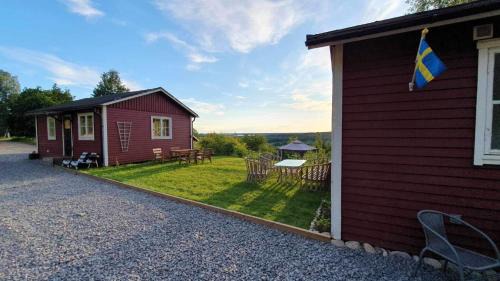 Undenas House | Fully renovated cottage with great hilltop views
