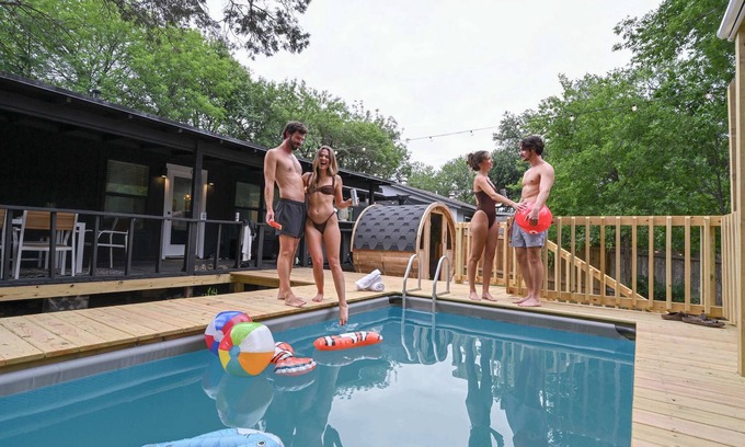 Beacon Ridge House | Fun 4BR Near Downtown+Pool+Sauna & more!