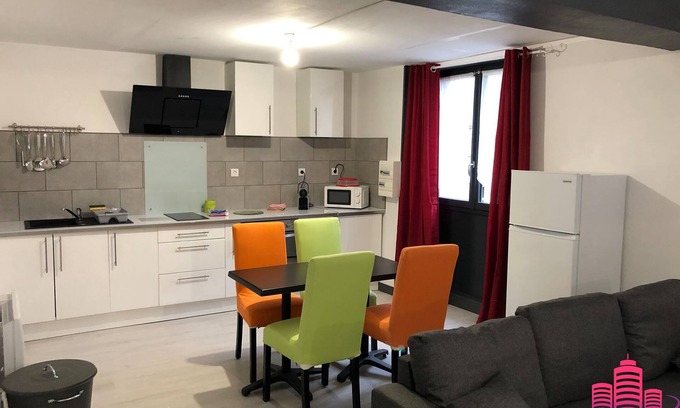 Bourgueil Apartment | Furnished and equipped studio ideal for travel