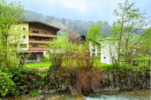 Lanersbach Apartment | Gästehaus Dorfschmiede