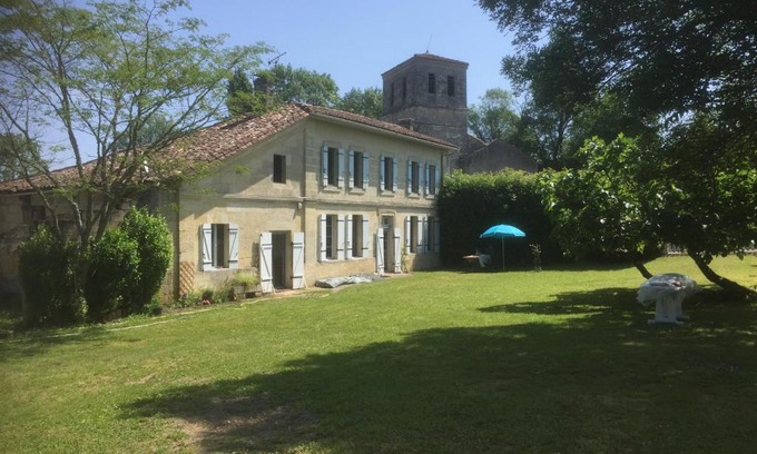Lagorce Apartment | GÎTE 1 Entre vignobles et rivières du LIBOURNAIS ST EMILION 2-3 pers