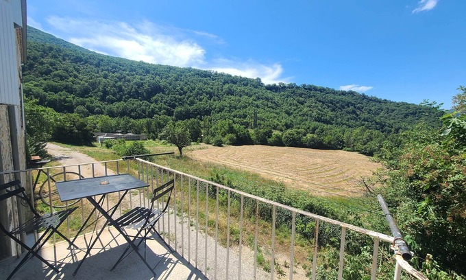 Montbrun-les-Bains Apartment | Gîte 7/42m2
