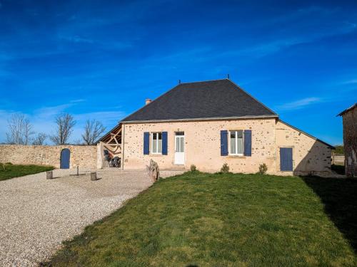 Migne House | Gîte au cœur du Parc de la Brenne avec jardin, terrasse et parking - FR-1-591-317