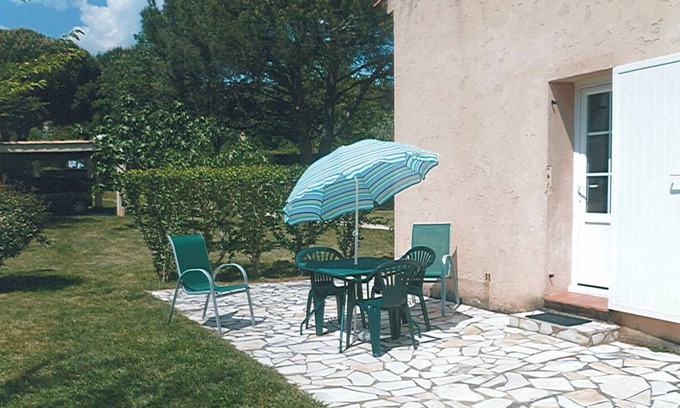 Grimaud House | Gîte au Calme La Mignonne