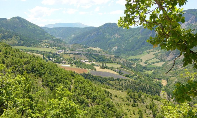 Brette House | Gîte au Pays de la Lavande Entre Diois et Drôme Provençale
