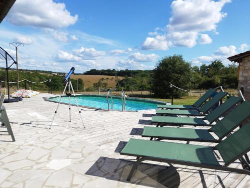 Marthon House | Gîte avec piscine Chez Labaurie