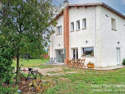Precieux House | Gîte de charme pour 5 pers. avec terrasse privative dans la Loire - FR-1-496-375