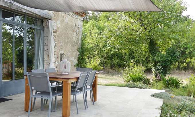 Marsac Cottage | Gîte de charme avec étang d'agrément dans le Gers