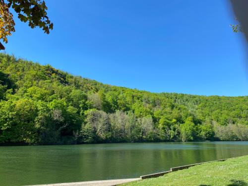 Fumay House | gîte de l'ardoise