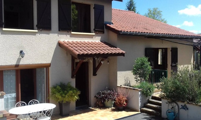 Mionnay House | Gîte de la Dombes - Mionnay