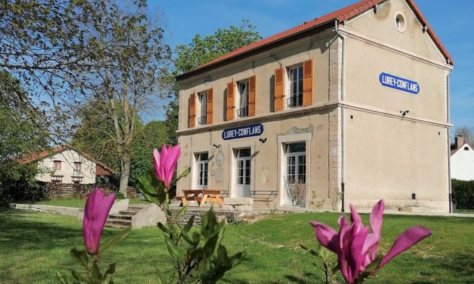 Esclavolles-Lurey House | Gîte de la Gare en Champagne