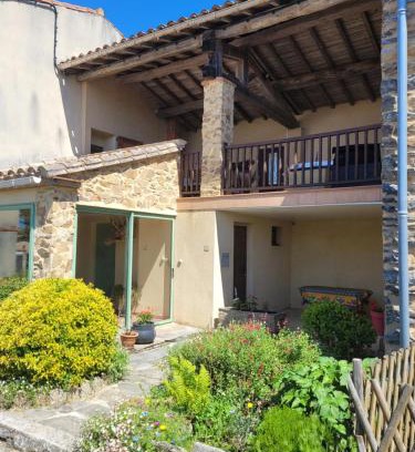 Les Brunels House | Gîte le Courdel
