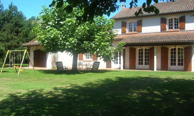 Saint-Georges-les-Landes House | GÎTE LE CATALPA REGION OF THE HIGH LIMOUSIN