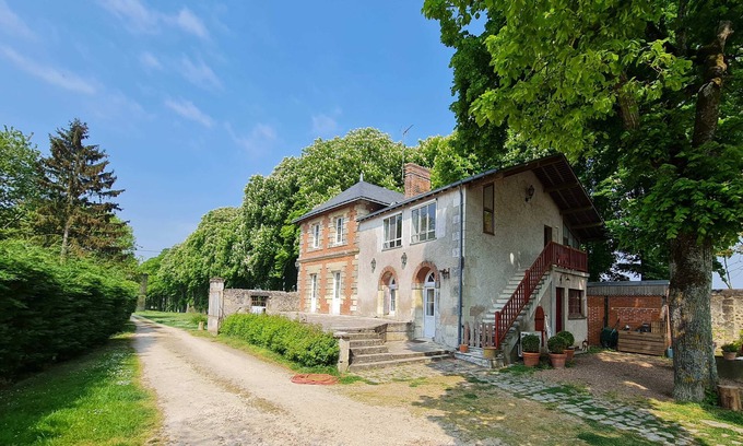 Vernou-sur-Brenne House | Gîte Métayer du Château de Jallanges