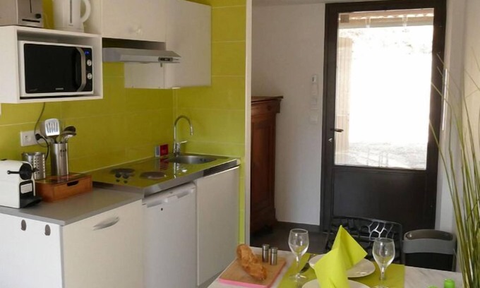 Cereste Apartment | Gîte Nature en Luberon - LE Patio1