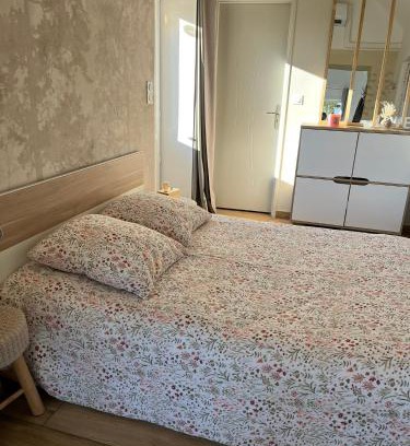 Courgains House | Gîtes & SPA du bien-être - Logement cosy à la campagne - ACCES SPA EN SUPPLEMENT