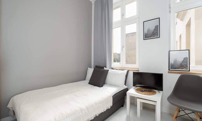 Grunwald Apartment | Gąsiorowskich 8 | Elegant Studio | SmartTV