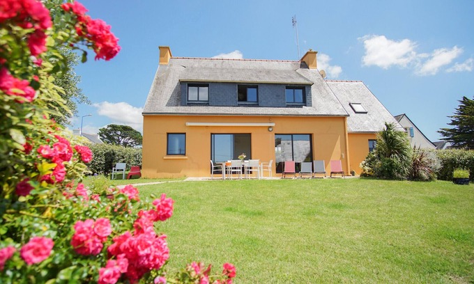 Nevez House | -GAÏA- MAISON FAMILIALE VUE MER ET JARDIN DOURVEIL