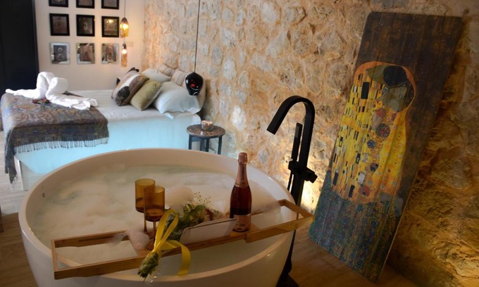 Alcala del Jucar Apartment | Gaia Resort - El rincón del amor