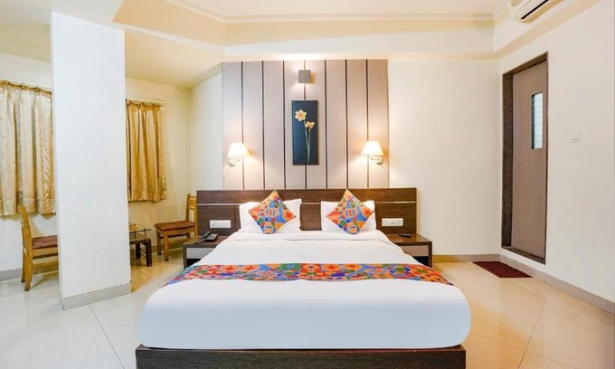 Swargate Hotel | Gandharva Residency Swargate