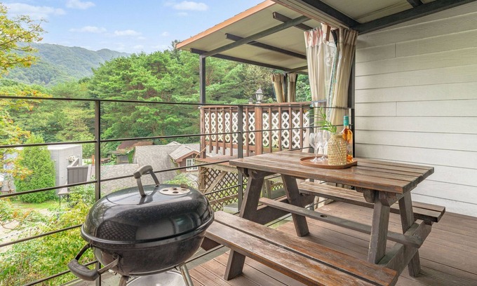 Sang House | Gapyeong Hanulteo Pension