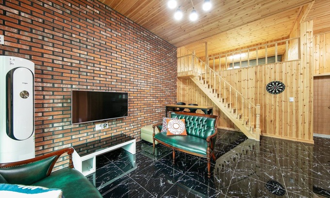 Seorak House | Gapyeong Twelve Pension