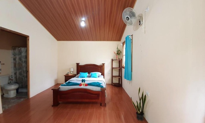Drake Bay Hotel | Garden of Heliconias Lodge