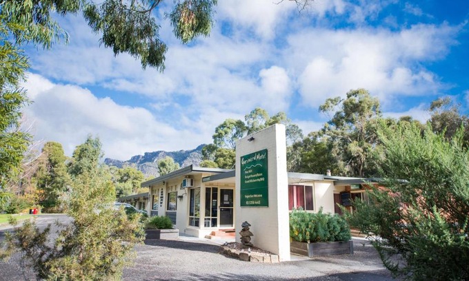 Halls Gap Hotel | Gariwerd Motel