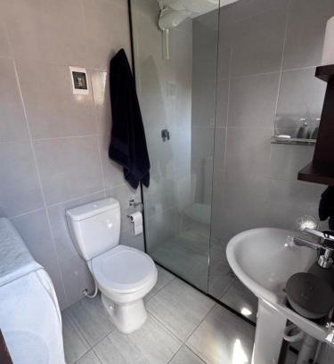 Cochabamba House | Garzonier independiente baño privado